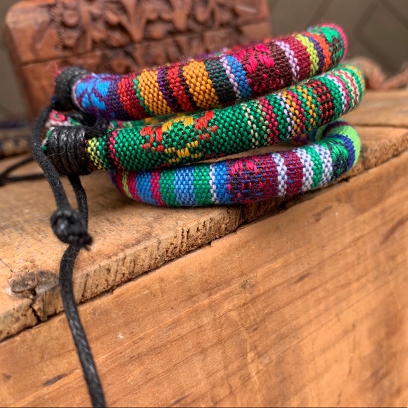 🎉HP🎉✨WOVEN TRIBAL BOHO FRIENDSHIP BRACELET✨ - Picture 3 of 7
